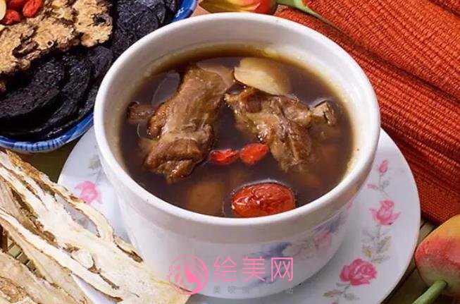 四物汤能美白祛斑吗?四物是指哪些东西?嫩肤果如何