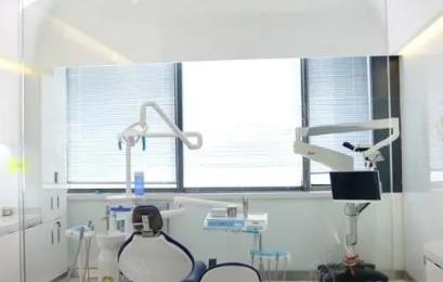 郑州牙科医院排名前十榜单揭秘！植得、唯美等！技术好_收费低！