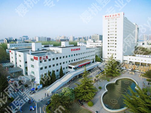 中日友好医院隆鼻案例分享:半年之后颜值提高了很多!