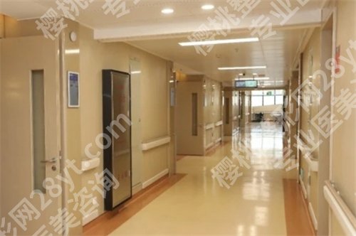 青岛大学附属医院隆胸专家怎么样?人气医生推荐,速速围观