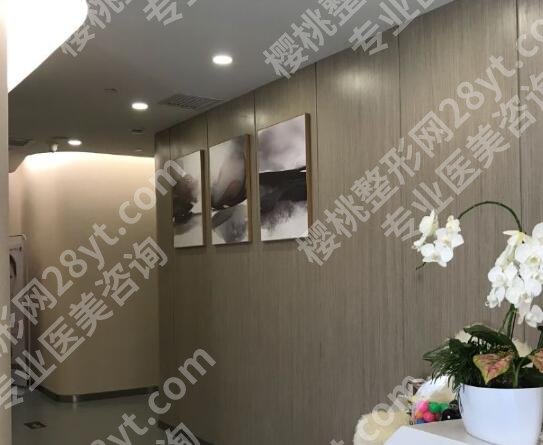 北京樱桃医疗美容诊所做鼻子多少钱?隆鼻价格为5000元起