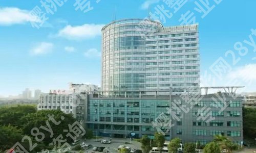 宝安人民医院种牙怎么样?分享特色项目介绍与热门医生推荐