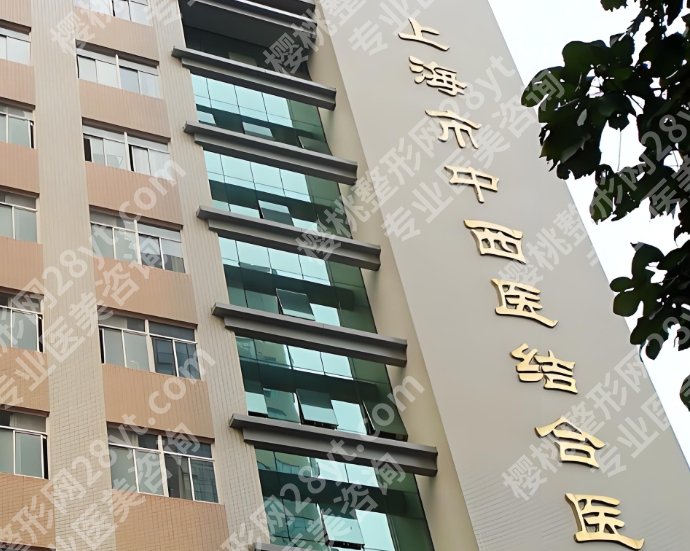 吕京陵做隆胸技术怎么样?20年临床经验,手术特色、风格、价格一览!