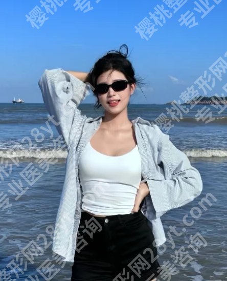 2025武汉协和医院隆胸多少钱?低至24000元左右起!附院内优势!