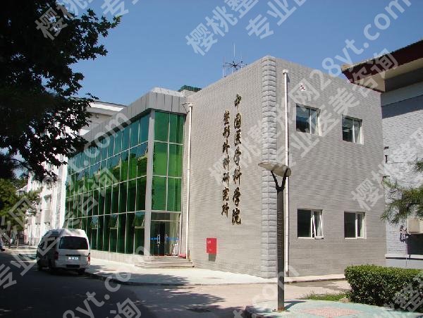 八大处缩胸医生推荐,栾杰\穆大力\辛敏强口碑Top3,1.5万元起