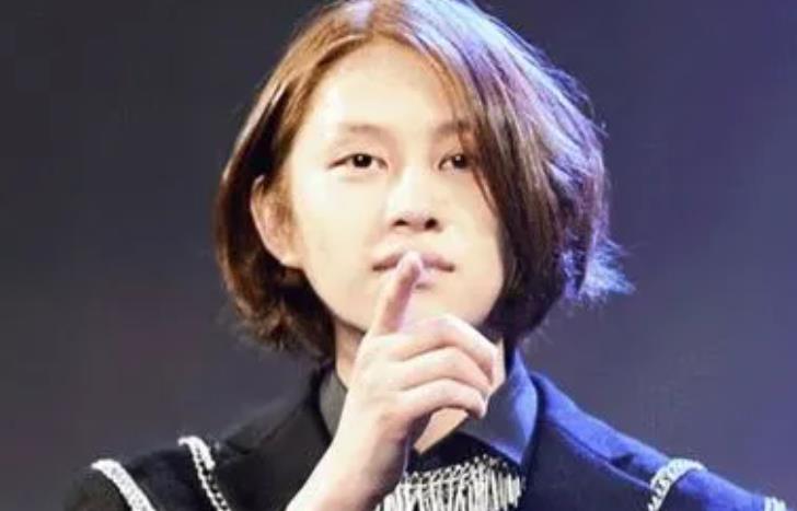 金希澈整容对比照曝光！这是又做整形了吗？整形需谨慎哦！