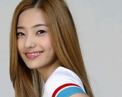 韩彩英整容了吗?内附有医生的颜值变化分析！