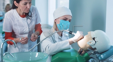 北京304医院牙科怎么样?专业医师帮你解决口腔问题!不看币后悔系列~