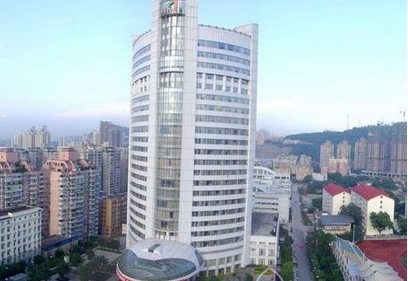 重庆西南医院整形外科价格表公开！从技术、医生实力多方面测评！看看特色项目有哪些？