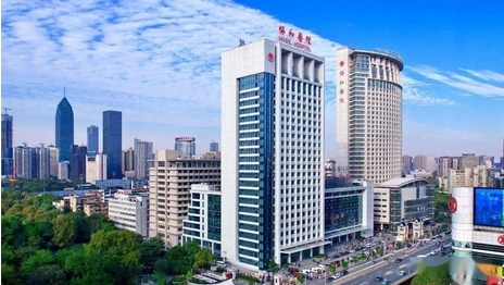 武汉协和李小丹医术如何?改鼻型|隆鼻案例:几年后会依旧很精致!