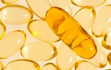 维生素e软胶囊涂脸可以淡斑吗?来看看具体的分享吧!