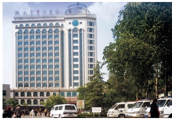济南中心医院牙科收费标准怎么样?医院都有哪些项目?刘同军牙齿整形案例!