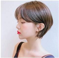 圆脸剪什么短发好看？这9款日系短发，显脸小又可爱好看！减龄更时尚~