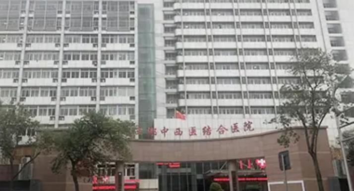 苏州种植牙哪家医院比较好?下面五家医院口碑技术双在线!
