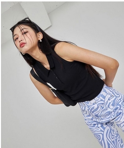 模特时尚博主luvjayne怎么样？多风格美搭，在休闲种演绎极简风情！