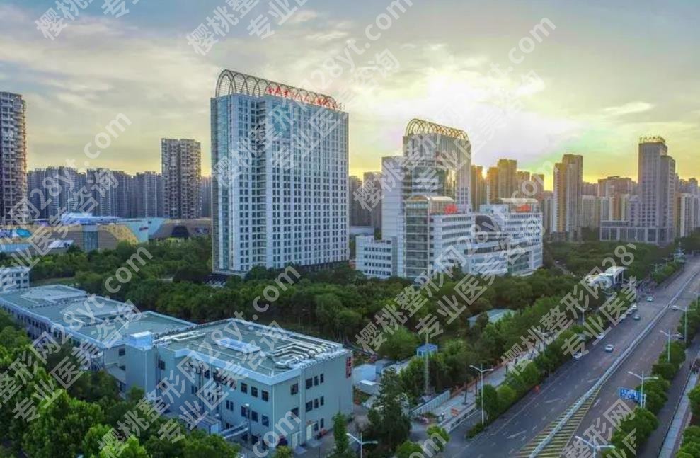 合肥第一人民医院抽脂价格贵不贵？张娅医生抽脂案例