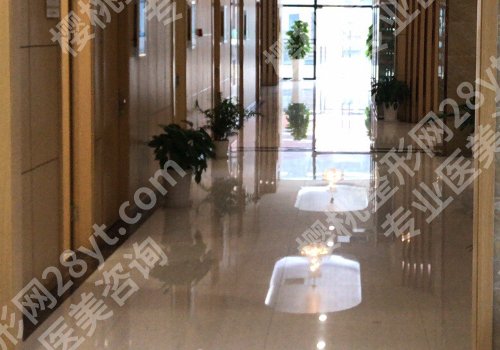 上海中博口腔医院怎么样？顾客点评，明星项目及案例鉴赏
