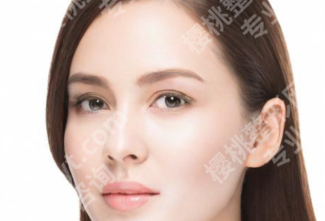 上海华美何斌医生怎么样？了解医生介绍与坐诊医院资料分享