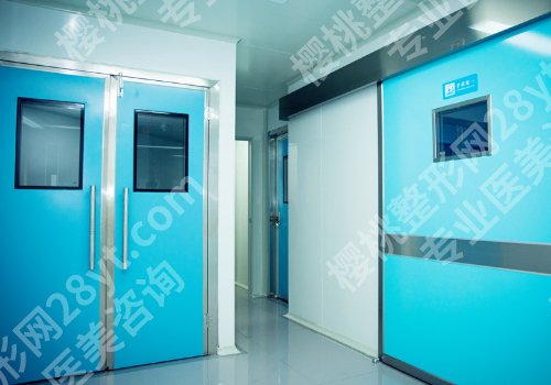 上海市第一人民医院整形外科抽脂价格是多少？抽脂价格为17600元起！