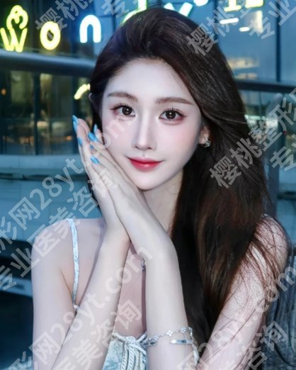 李圣利鼻子案例公开！内附医生介绍、顾客点评、明星项目！