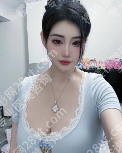湘雅医院乳房整形需要多少钱？2025更新起步价3.5W+左右起！