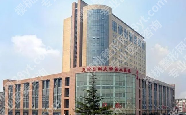 李钢隆鼻怎么样？注射vs假体那种材料更好？
