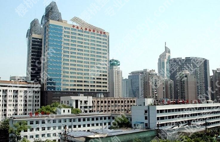 长沙玻尿酸丰胸哪里好？这几家医院有实力又正规！