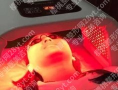 红蓝光祛痘到底有没有效果？灯一打，痘就跑？科学告诉你真相