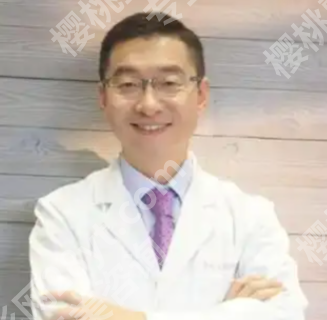 上海九院徐华医生隆胸怎么样？？机器人微创+20年经验的实力答案