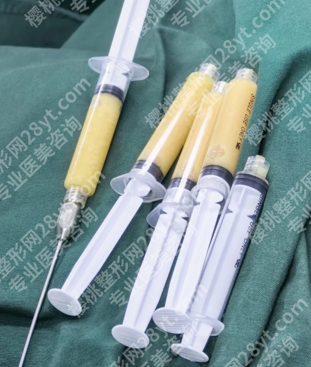 华西医院注射隆胸取出费用多少钱？一文讲清价格真相+影响因素
