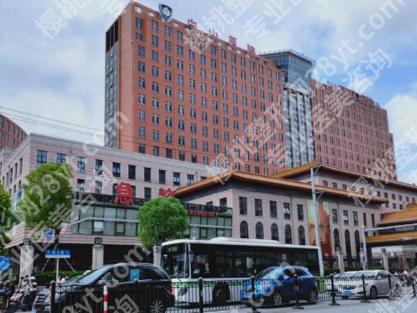 中山一院许扬滨隆胸价格多少?内附医生天团+真实术后反馈