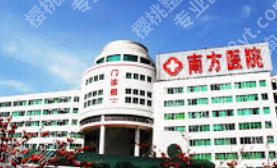南方医院植发怎么样?做完一年后发际线成活情况的真实记录